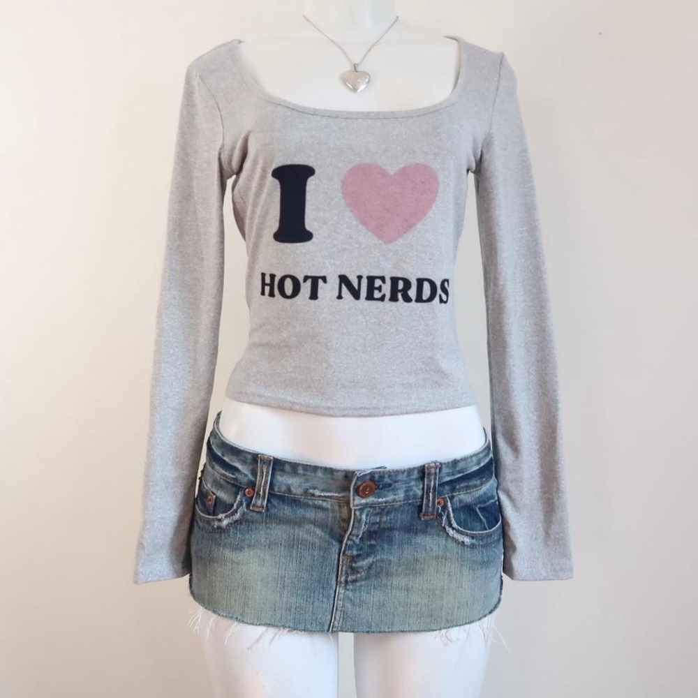 y2k baby tee‎ i heart hot nerds long sleeve grey graphic